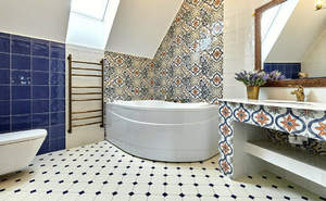 Дом 301м&sup2;, 2-этажный, участок 7 сот.  