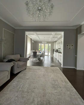 Дом 140м&sup2;, 1-этажный, участок 6 сот.  