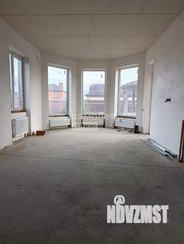 Коттедж 182м&sup2;, 1-этажный, участок 12 сот.  