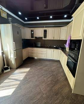 Дом 106м&sup2;, 2-этажный, участок 2 сот.  