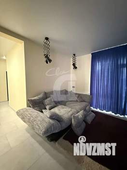 Дом 106м&sup2;, 1-этажный, участок 6 сот.  