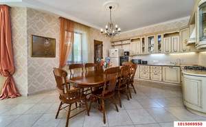 Дом 294м², 2-этажный, участок 8 сот.  