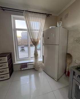 Дом 380м&sup2;, 2-этажный, участок 4 сот.  