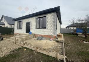 Дом 90м&sup2;, 1-этажный, участок 8 сот.  