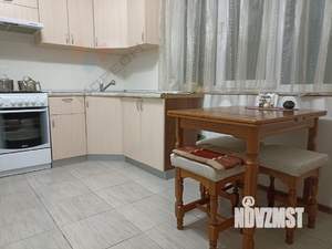 Дом 139м&sup2;, 2-этажный, участок 6 сот.  