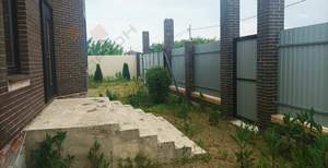 Дом 175м&sup2;, 3-этажный, участок 5 сот.  