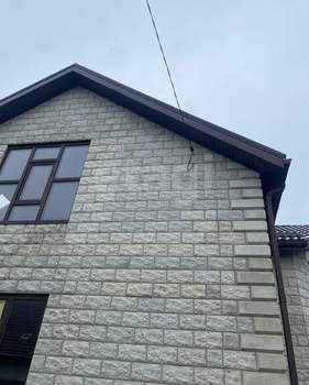 Дом 198м&sup2;, 2-этажный, участок 4 сот.  