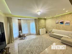 Дом 170м², 3-этажный, участок 4 сот.  