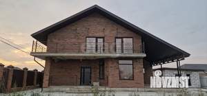 Дом 267м&sup2;, 2-этажный, участок 10 сот.  