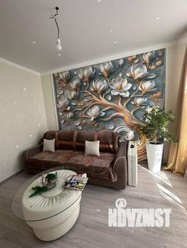 Таунхаус 200м², 3-этажный, участок 2 сот.  