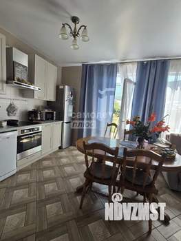 Дом 190м&sup2;, 2-этажный, участок 9 сот.  