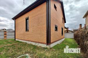 Дом 176м&sup2;, 2-этажный, участок 4 сот.  