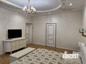 Дом 505м&sup2;, 3-этажный, участок 13 сот.  