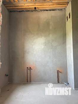 Дом 162м&sup2;, 2-этажный, участок 4 сот.  