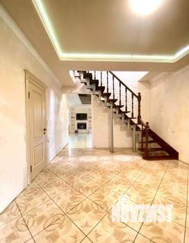 Дом 171м&sup2;, 2-этажный, участок 10 сот.  