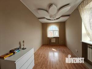 Дом 320м², 3-этажный, участок 8 сот.  