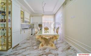 Дом 224м², 2-этажный, участок 3 сот.  