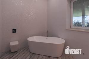 Дом 350м², 2-этажный, участок 15 сот.  