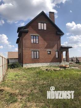 Дом 283м², 3-этажный, участок 8 сот.  