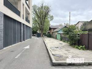 Дом 168м², 2-этажный, участок 6 сот.  