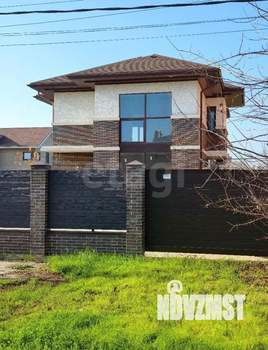 Дом 182м&sup2;, 2-этажный, участок 10 сот.  