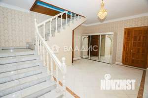 Дом 500м², 2-этажный, участок 9 сот.  
