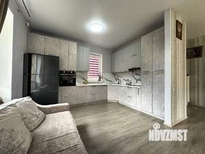 Дом 123м&sup2;, 2-этажный, участок 4 сот.  