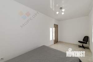 Дом 140м&sup2;, 2-этажный, участок 4 сот.  