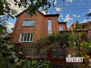 Дом 390м&sup2;, 2-этажный, участок 8 сот.  