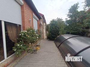 Коттедж 270м², 2-этажный, участок 10 сот.  