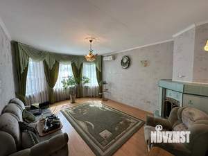 Дом 197м², 2-этажный, участок 5 сот.  