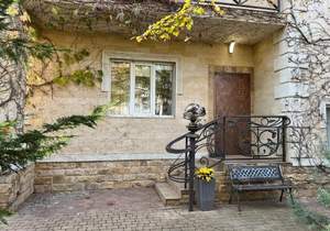 Дом 170м², 2-этажный, участок 8 сот.  