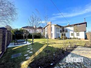 Коттедж 356м&sup2;, 3-этажный, участок 12 сот.  