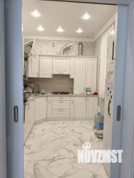 Дом 151м&sup2;, 2-этажный, участок 3 сот.  