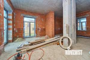 Дом 351м&sup2;, 2-этажный, участок 17 сот.  