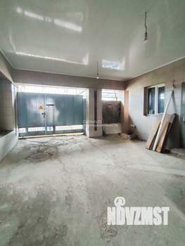 Дом 164м&sup2;, 3-этажный, участок 3 сот.  