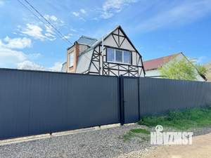 Дом 60м&sup2;, 2-этажный, участок 6 сот.  