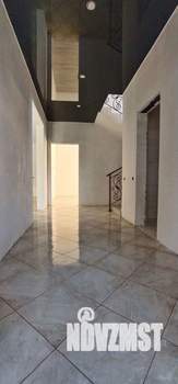 Дом 135м&sup2;, 2-этажный, участок 6 сот.  