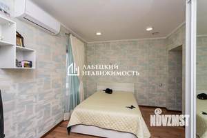 Дом 521м&sup2;, 2-этажный, участок 800 сот.  