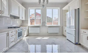 Дом 150м&sup2;, 1-этажный, участок 4 сот.  