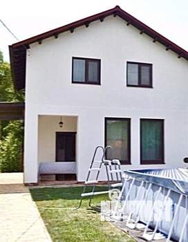 Дом 75м&sup2;, 2-этажный, участок 4 сот.  