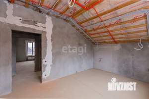 Дом 204м&sup2;, 2-этажный, участок 9 сот.  