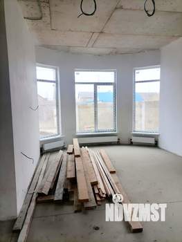 Дом 228м&sup2;, 2-этажный, участок 3 сот.  