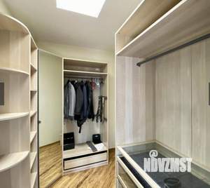 Дом 450м&sup2;, 2-этажный, участок 10 сот.  