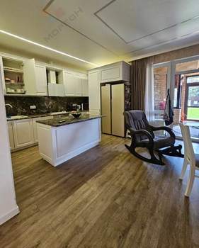 Дом 130м², 2-этажный, участок 4 сот.  