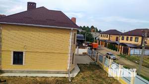 Дом 195м&sup2;, 2-этажный, участок 5 сот.  