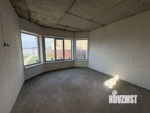 Дом 135м&sup2;, 2-этажный, участок 4 сот.  