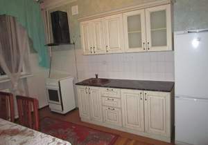 Дом 450м², 3-этажный, участок 6 сот.  