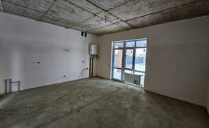 Дом 130м&sup2;, 2-этажный, участок 4 сот.  