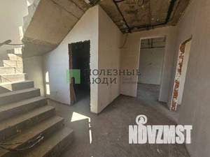 Дом 100м&sup2;, 1-этажный, участок 5 сот.  